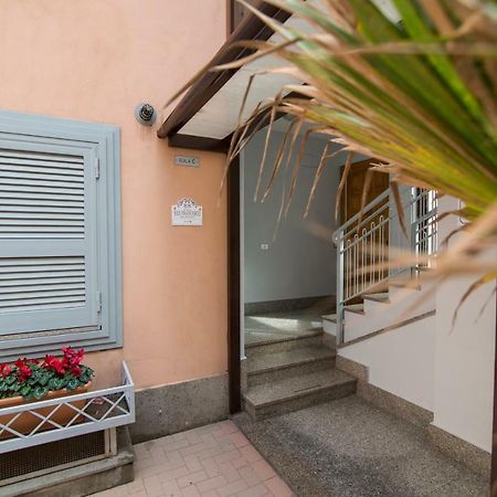 Palazzo San Francesco Otel Castellammare di Stabia Dış mekan fotoğraf