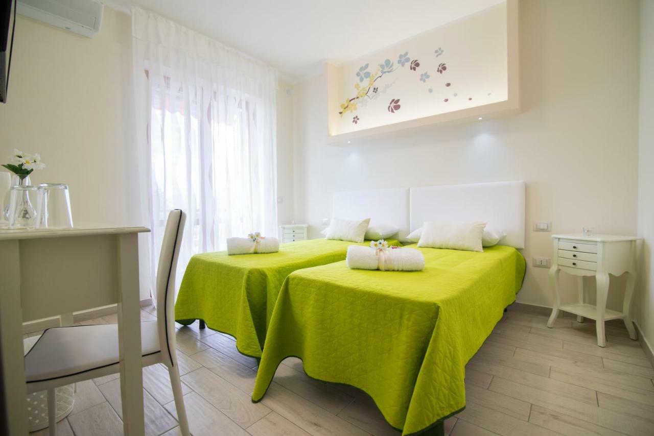 Palazzo San Francesco Otel Castellammare di Stabia Dış mekan fotoğraf